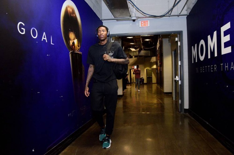 克6：若联盟限制各队投3分的次数会怎样 问题可能在人人都去投3分