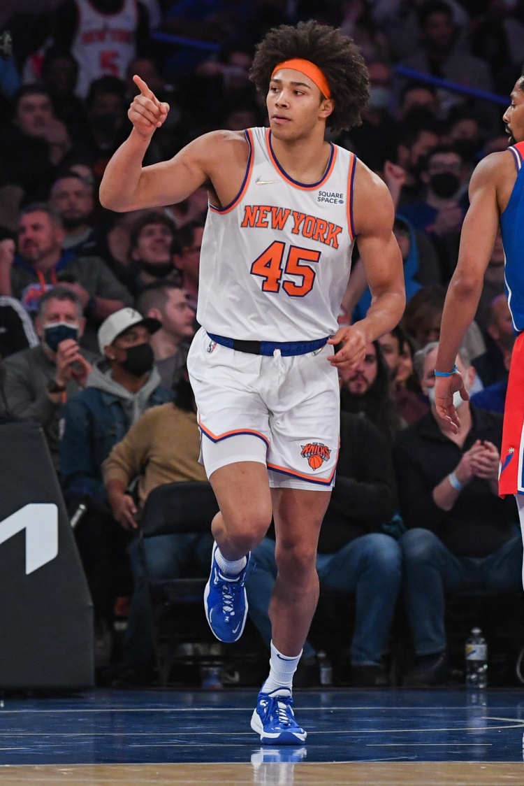  美记：尼克斯正努力送走希姆斯 希望再引进一名可靠内线